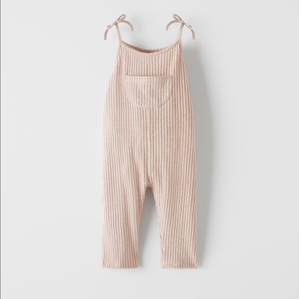 ZARA SOFT FEEL STRAP JUMPSUIT 4/5 Girls light pink